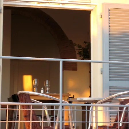 Farm stay Podere Riparbella *