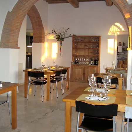 Farm stay Podere Riparbella *
